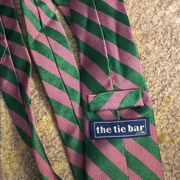 The tie bar silk pink and green diagonal stripe skinny tie - Picture 2 of 3